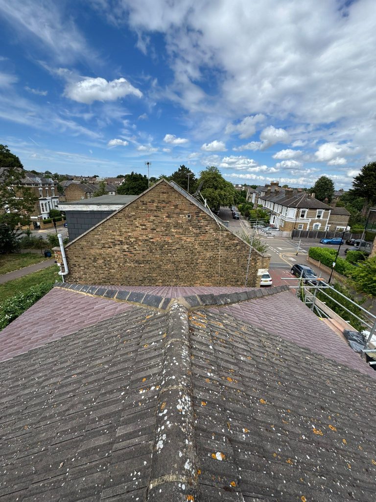 Roofers in Bishops Stortford 37 11cc079e fb8f 4c3e 95ef b0102650f2ff