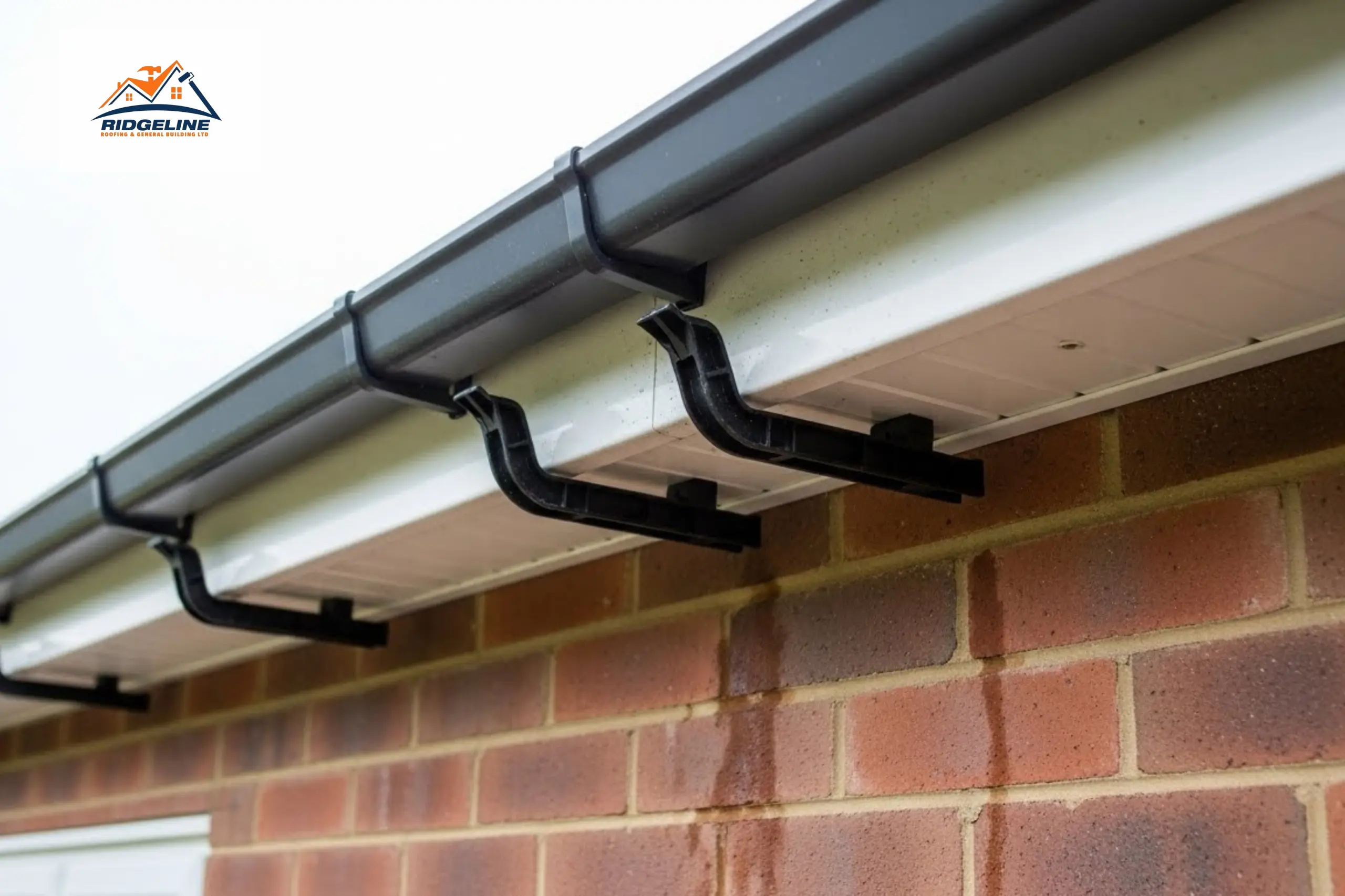 Reinstall or Fit Guttering